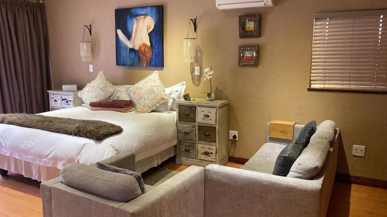 Luxury Upmarket Guesthouse 20 On 4Th Ράστενμπεργκ Εξωτερικό φωτογραφία