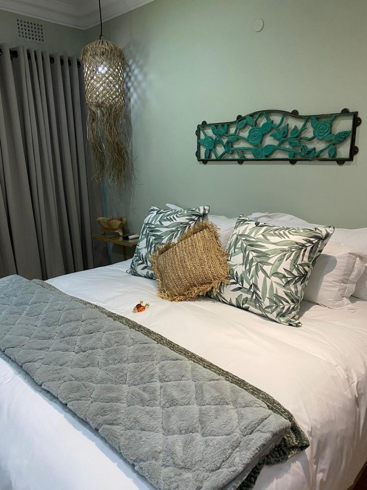 Luxury Upmarket Guesthouse 20 On 4Th Ράστενμπεργκ Εξωτερικό φωτογραφία