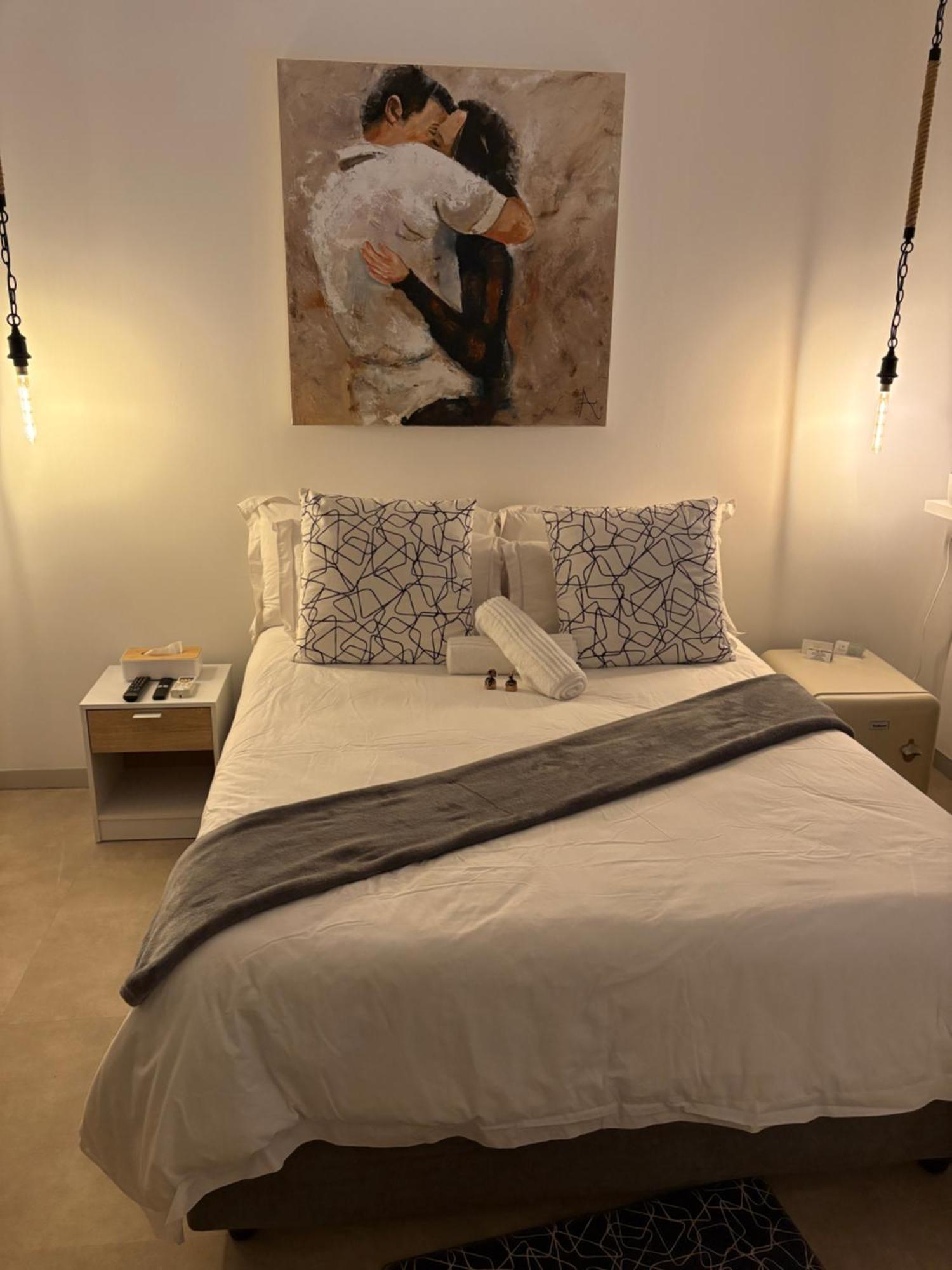 Luxury Upmarket Guesthouse 20 On 4Th Ράστενμπεργκ Εξωτερικό φωτογραφία