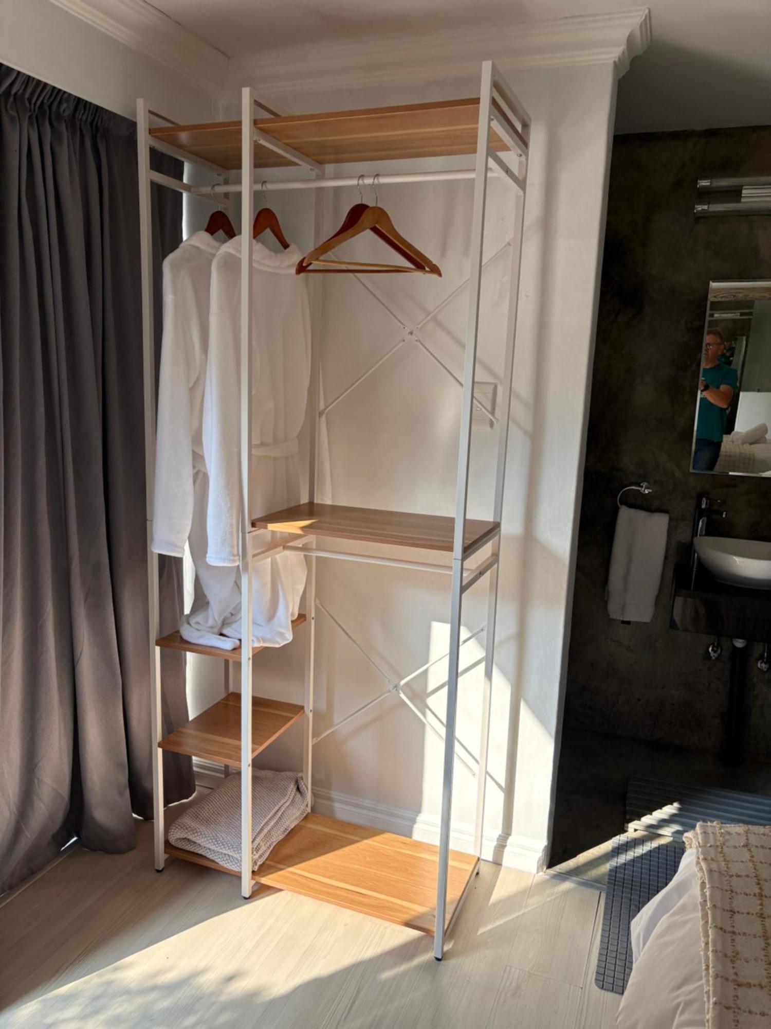 Luxury Upmarket Guesthouse 20 On 4Th Ράστενμπεργκ Εξωτερικό φωτογραφία