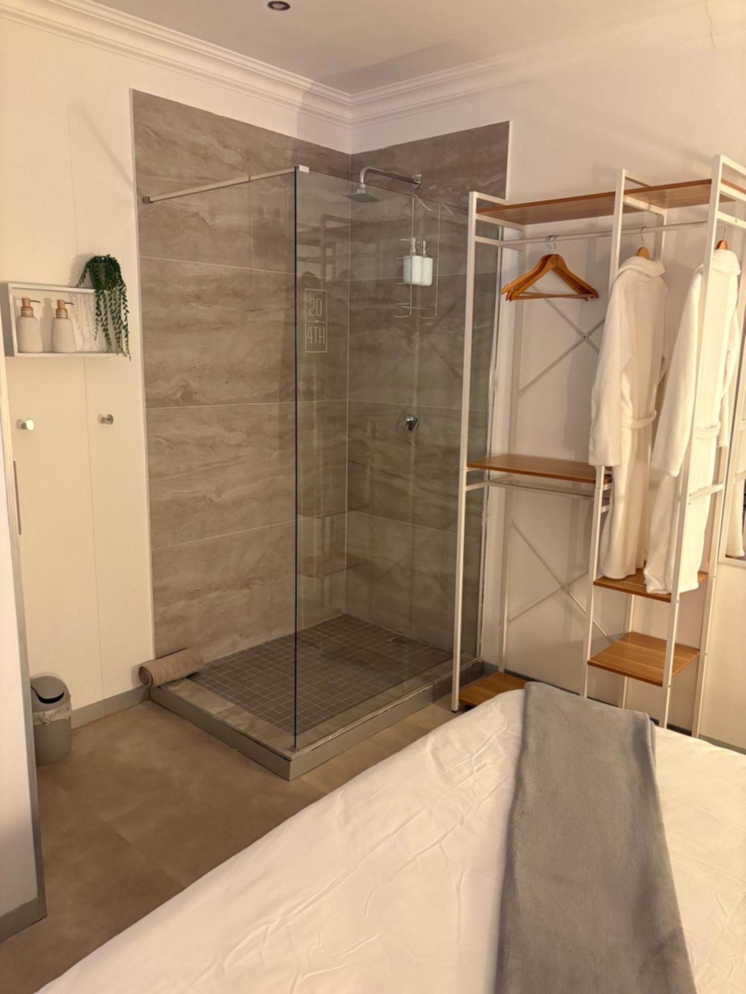 Luxury Upmarket Guesthouse 20 On 4Th Ράστενμπεργκ Εξωτερικό φωτογραφία
